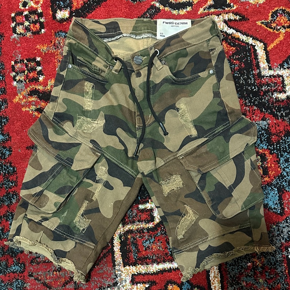 Men's Camouflage Cargo Shorts